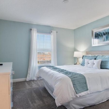 Four-Bedroom Townhome 대번포트 외부 사진